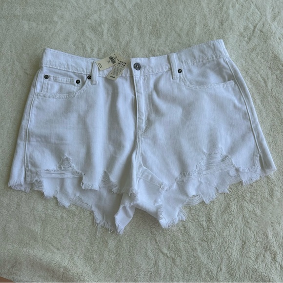 Aerie Daydream Denim Shorts - Picture 2 of 13